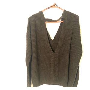 V-back Sweater